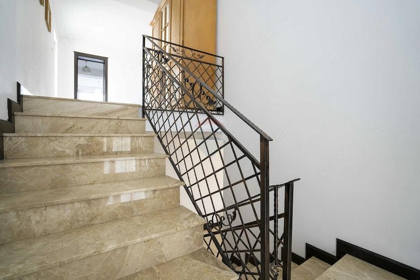 Casă cu 4 camere cu Teren 925 Mp în Nufărul