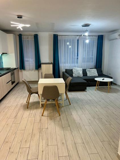Apartament cu 3 camere semidecomandat, mobilat în Mănăștur