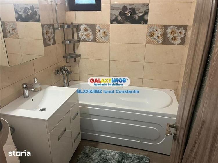 Apartament cu 3 camere semidecomandat în Central