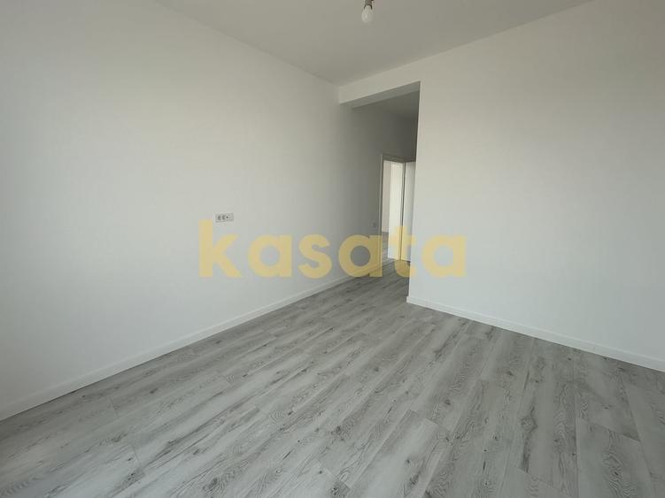 Casă cu 4 camere în Domnești
