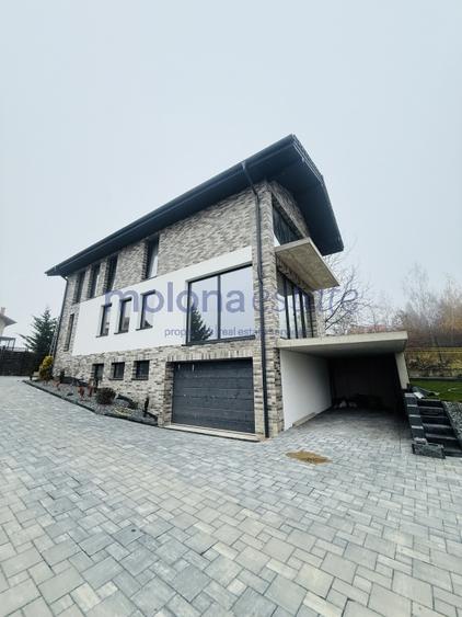 Casă individuală cu 6 camere cu Canalizare în Făget