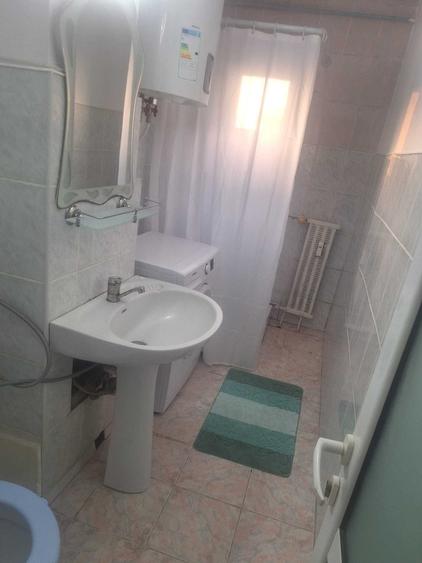 Apartament cu 2 camere decomandat în Crihala
