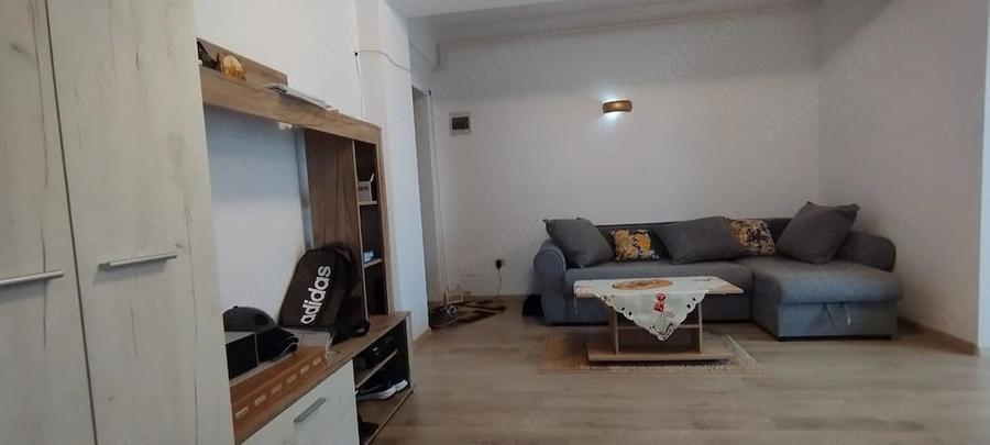 Apartament cu 2 camere semidecomandat în Valea Lupului