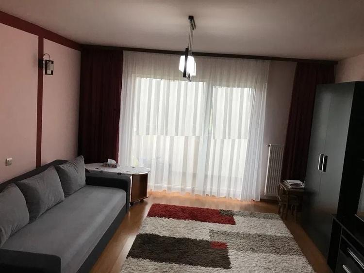 Apartament cu 2 camere semidecomandat, mobilat în Florești — fotografia 2