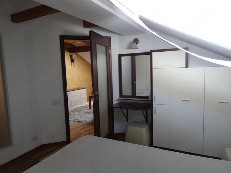 Apartament cu 2 camere semidecomandat în P-ța Unirii