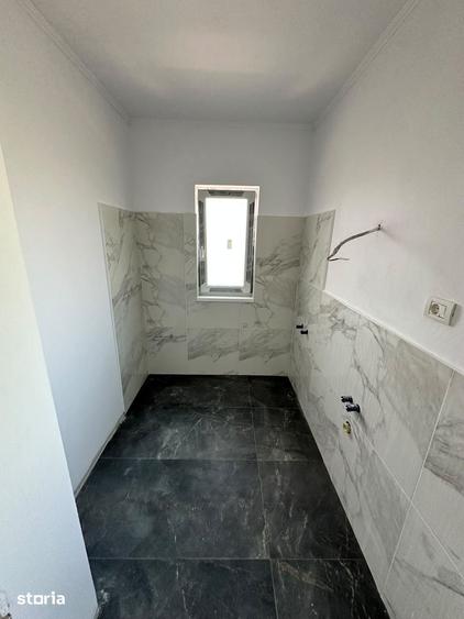 Casă cu 4 camere cu Teren 350 Mp în Săcălaz