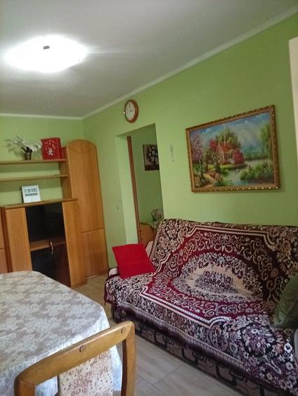 Apartament cu 3 camere semidecomandat în Bahne