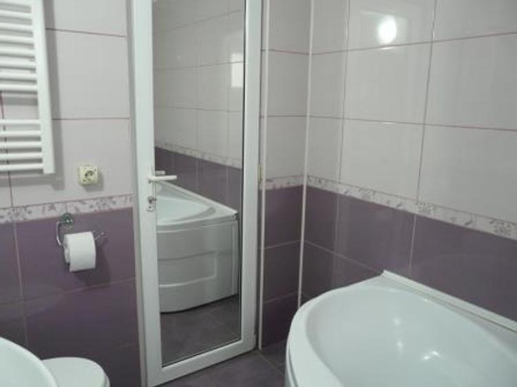 Apartament cu 2 camere decomandat în Iosia-Nord