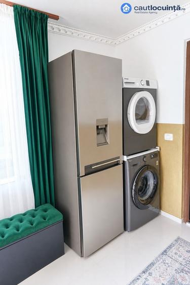 Casă cu 3 camere cu Teren 237.61999511719 Mp în Andronache