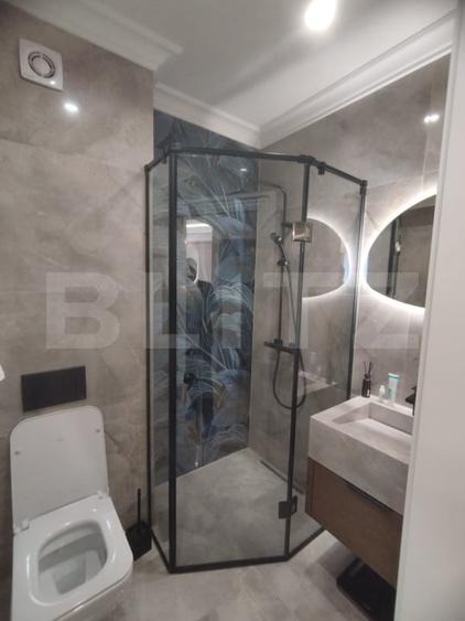Apartament cu 3 camere decomandat, mobilat în Copou
