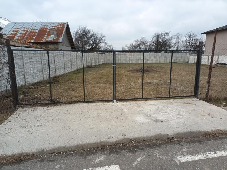 Spațiu comercial, în Priseaca