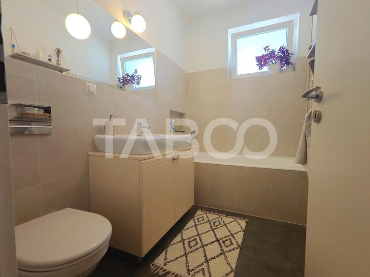 Apartament cu 3 camere decomandat, mobilat în Șelimbăr