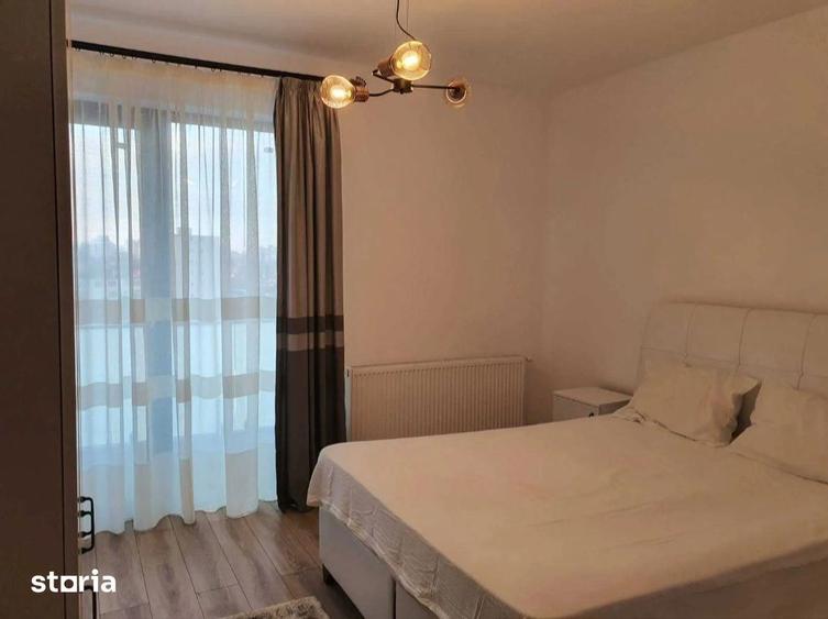 Apartament cu 2 camere decomandat, mobilat în Central