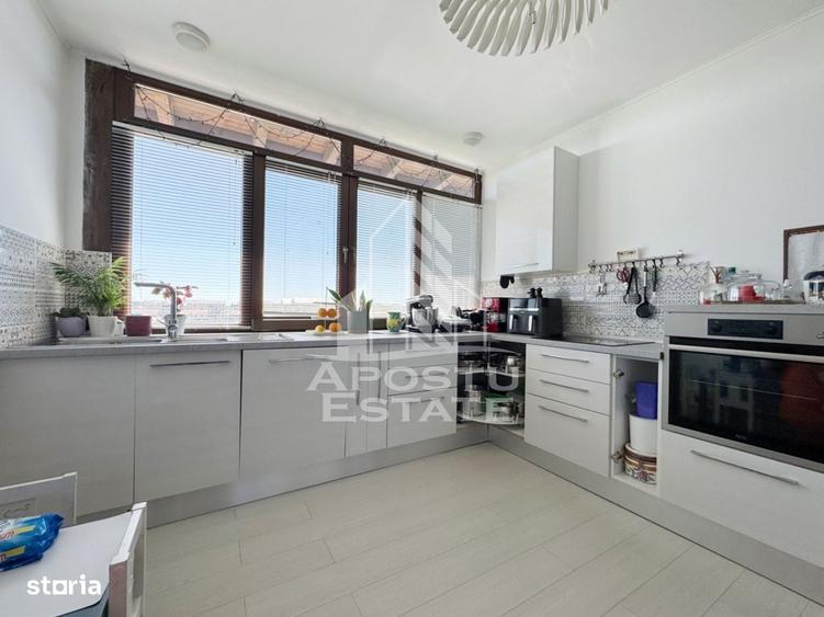 Apartament cu 4 camere în Central
