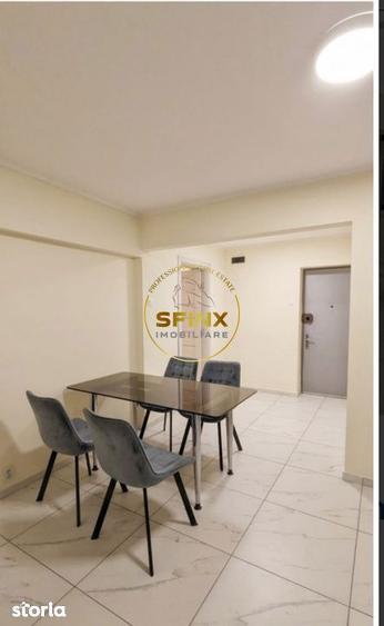 Apartament cu 3 camere în Decebal