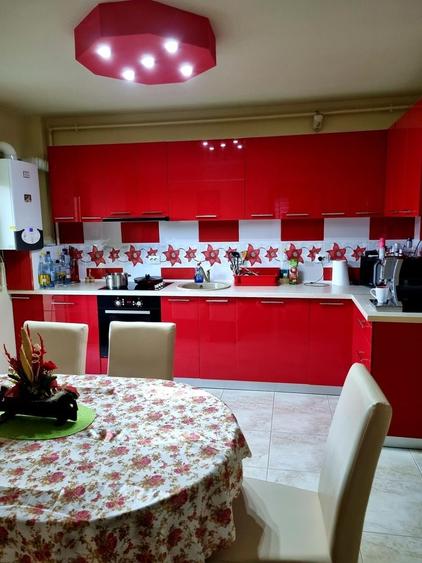 Apartament cu 2 camere decomandat în Apahida