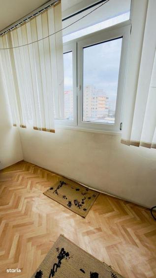 Apartament cu 2 camere în Micro 20