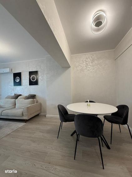 Apartament cu 2 camere decomandat în Breazu