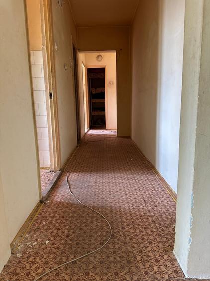 Apartament cu 3 camere în Cugir