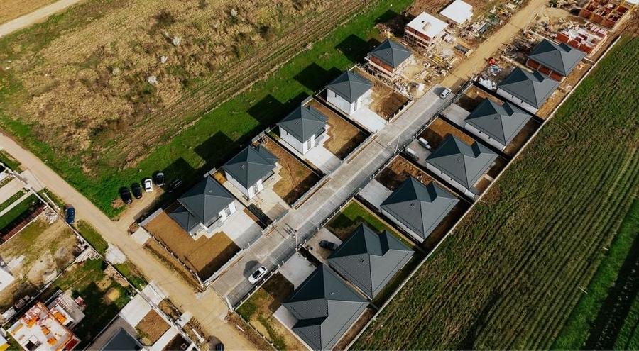 Casă cu 3 camere în Albota