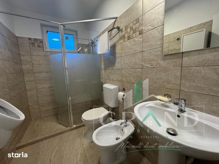 Casă cu 4 camere în Corușu