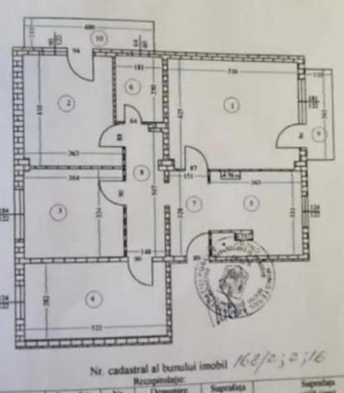 Apartament cu 4 camere decomandat, mobilat în Central