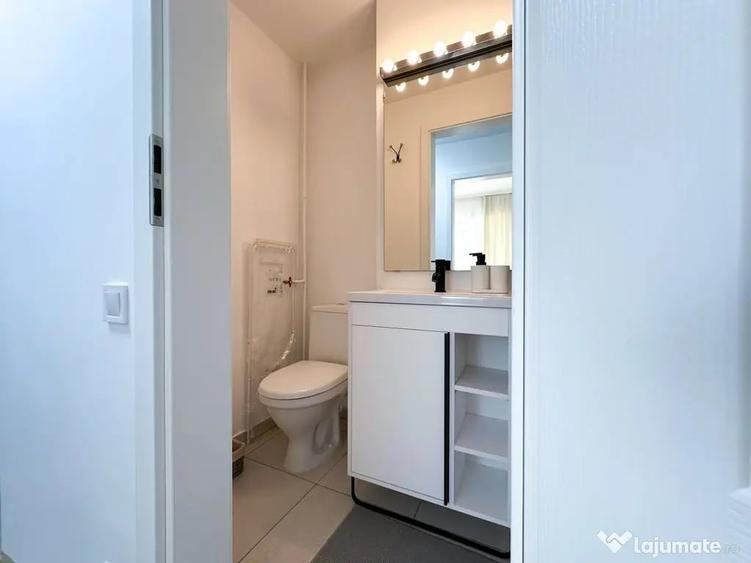 Apartament cu 4 camere decomandat în Berceni
