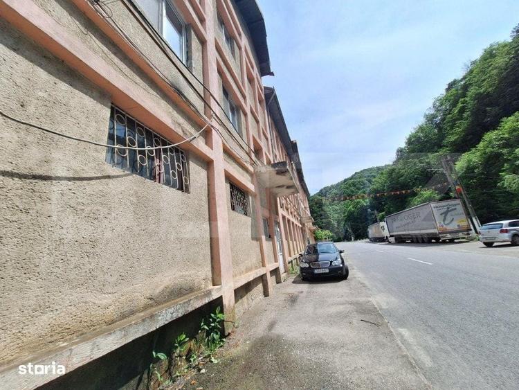 Spațiu comercial, de 1,857 mp, în Central