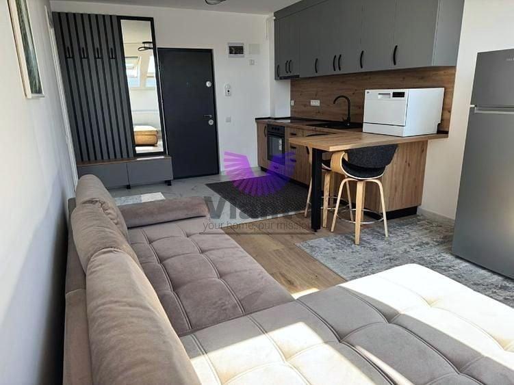 Apartament cu 2 camere semidecomandat, mobilat în Lazaret