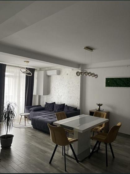 Apartament cu 3 camere în Central