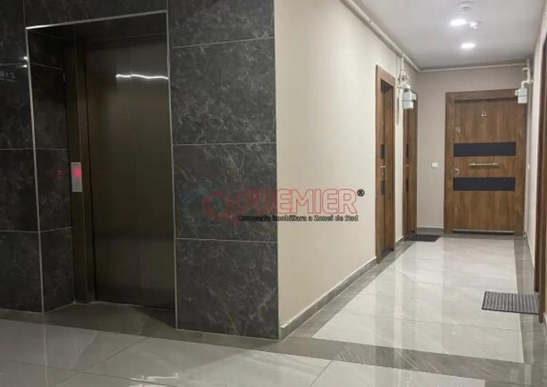 Apartament cu 2 camere decomandat în Vitan