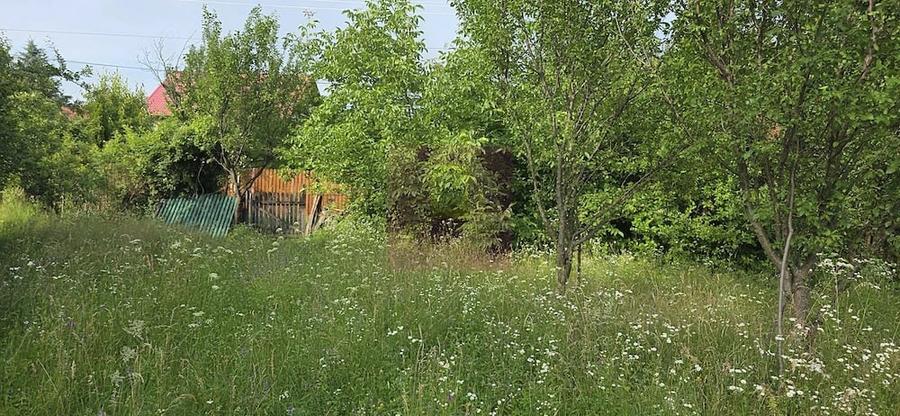 Teren de 3026 mp, în Brebu