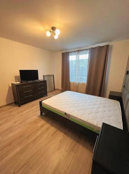 Garsonieră decomandată în Avantgarden