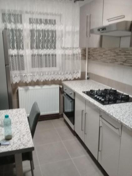 Apartament de inchiriat 3 camere - 1