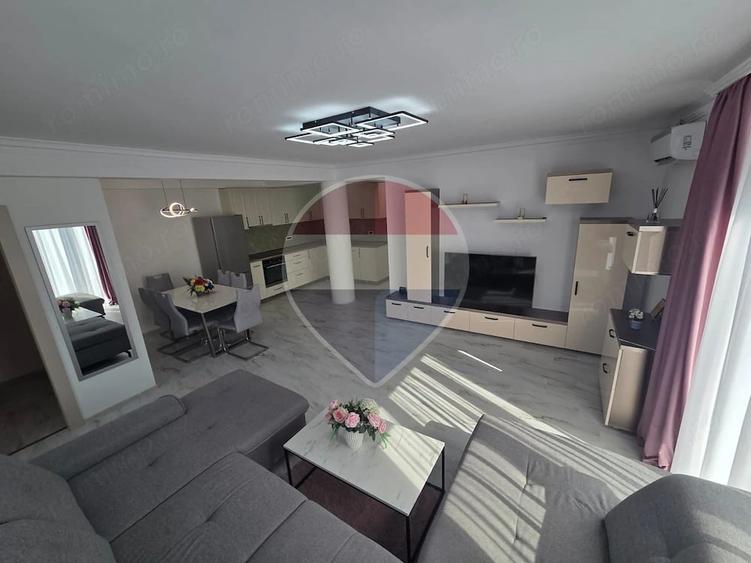 Apartament cu 3 camere decomandat în Spitalul Județean