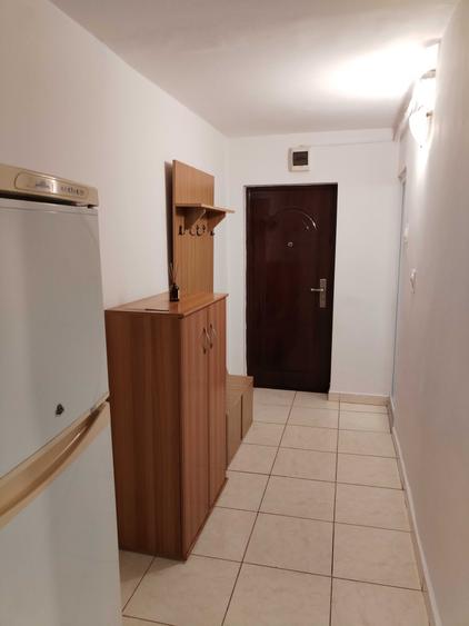 Garsonieră decomandată în Exterior Vest