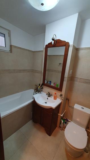 Apartament cu 2 camere semidecomandat, mobilat în Drumul Taberei