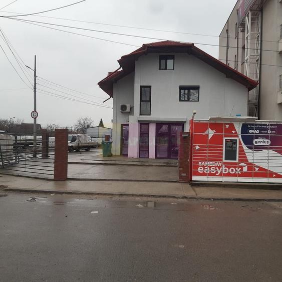 Casă individuală cu 6 camere cu Canalizare în Cățelu