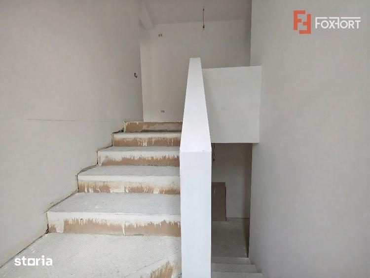 Casă cu 4 camere cu Teren 300 Mp în Giroc