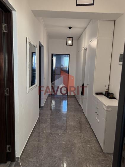Apartament cu 2 camere decomandat în Giroc
