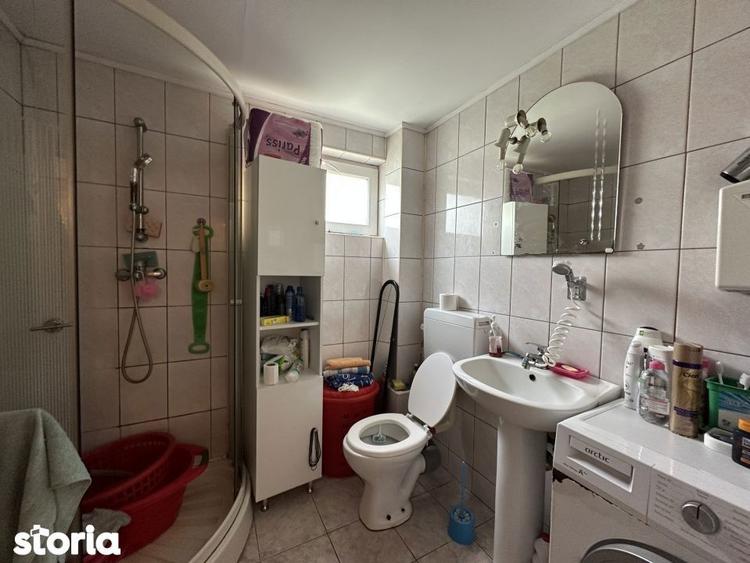 Casă cu 6 camere cu Teren 350 Mp în Ighiu