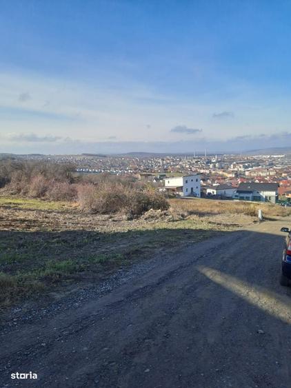 Spațiu comercial, în Stana