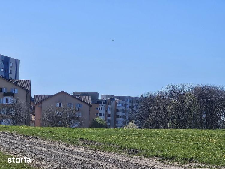Teren de 1400 mp, în Central
