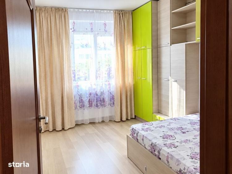 Apartament cu 3 camere decomandat în Central