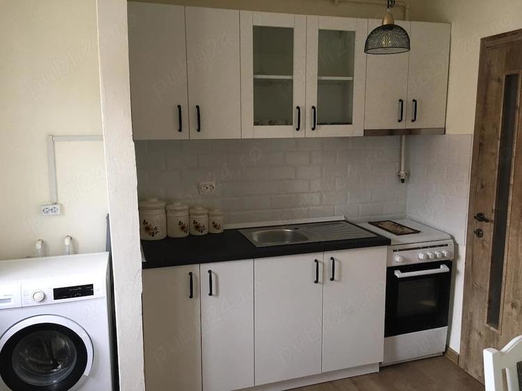 Apartament cu 2 camere decomandat în Cetate