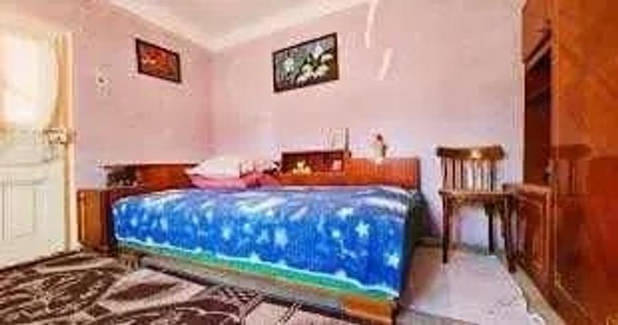 Casă cu Teren 931 Mp în Gheorghe Doja
