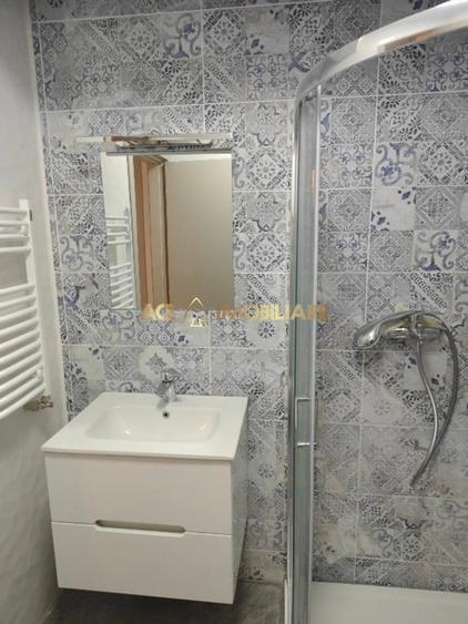 Apartament cu 3 camere decomandat, mobilat în Theodor Pallady