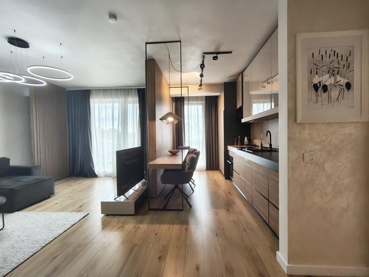 Apartament cu 2 camere decomandat, mobilat în Blumăna
