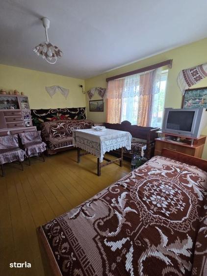 Casă cu 3 camere cu Teren 3600 Mp în Bicaz