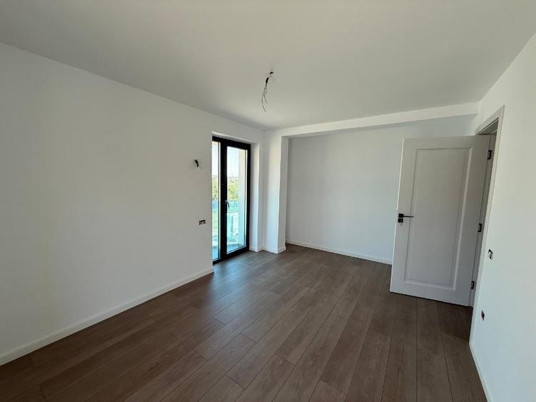Apartament cu 2 camere decomandat în Nord-Est